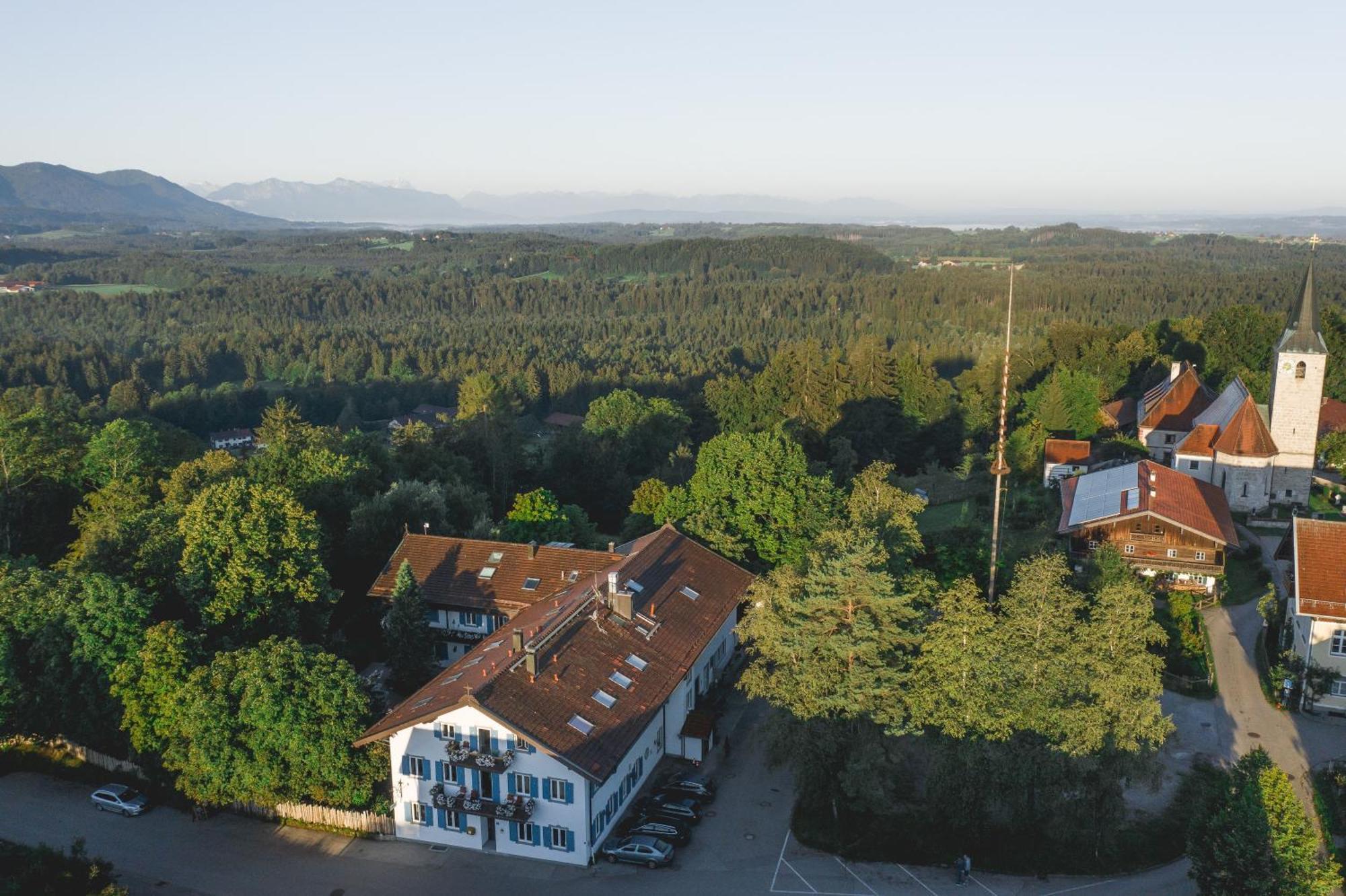 Bio-Landhotel Moarwirt Dietramszell Bagian luar foto